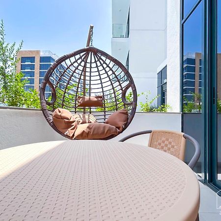 Charming Studio With Balcony In Azizi Riviera Dubaj Kültér fotó