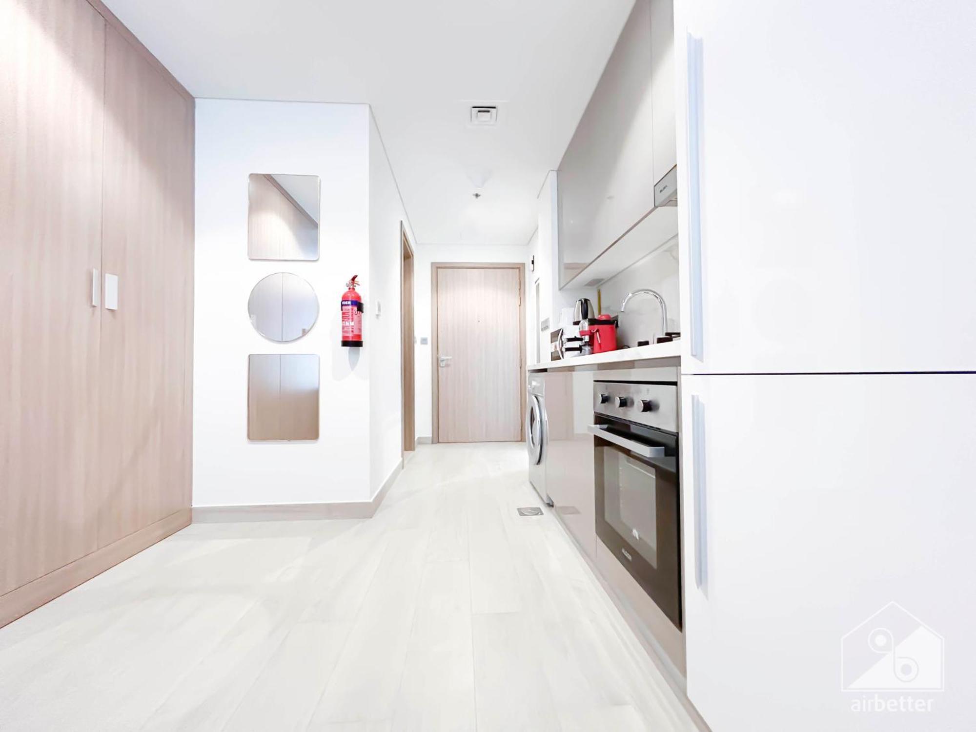 Charming Studio With Balcony In Azizi Riviera Dubaj Kültér fotó